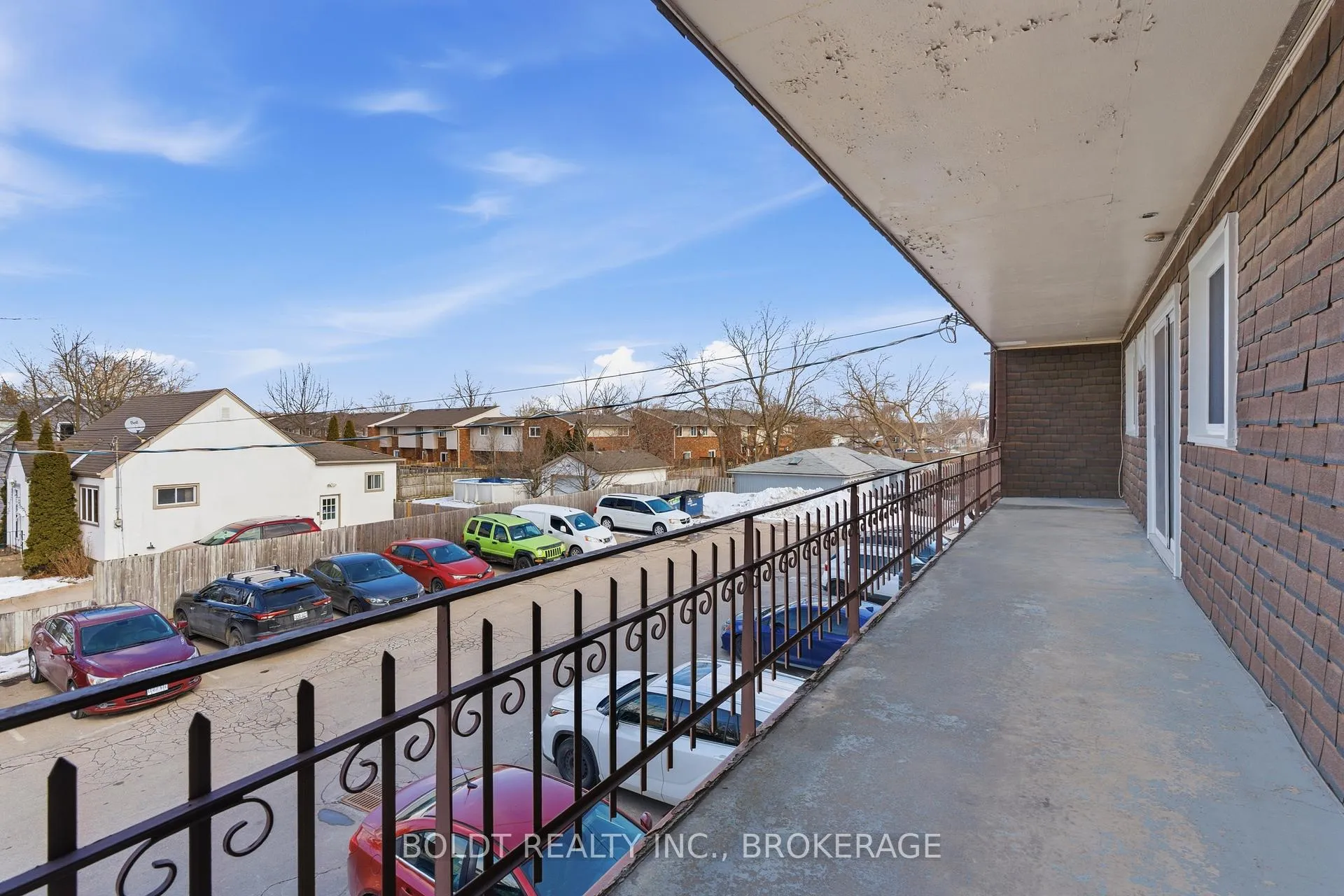 Photo 22 of Unit F, 706 Main Street, Welland, Welland Downtown — HOMEH