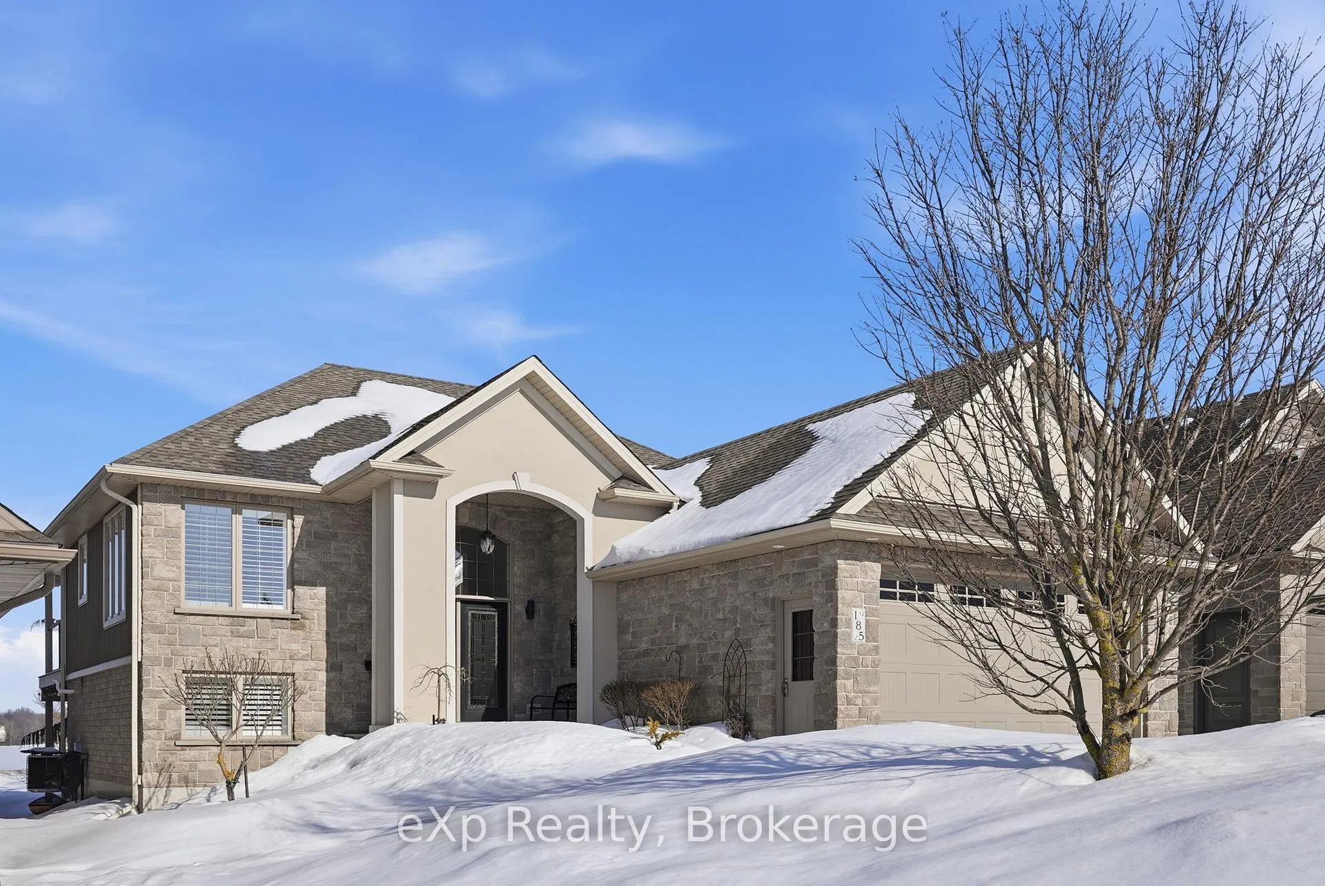 Photo 2 of 185 Ruby's Crescent, Wellington North, Mount Forest — HOMEH