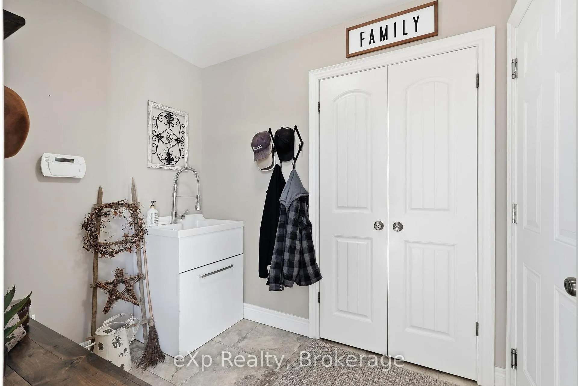 Photo 9 of 185 Ruby's Crescent, Wellington North, Mount Forest — HOMEH