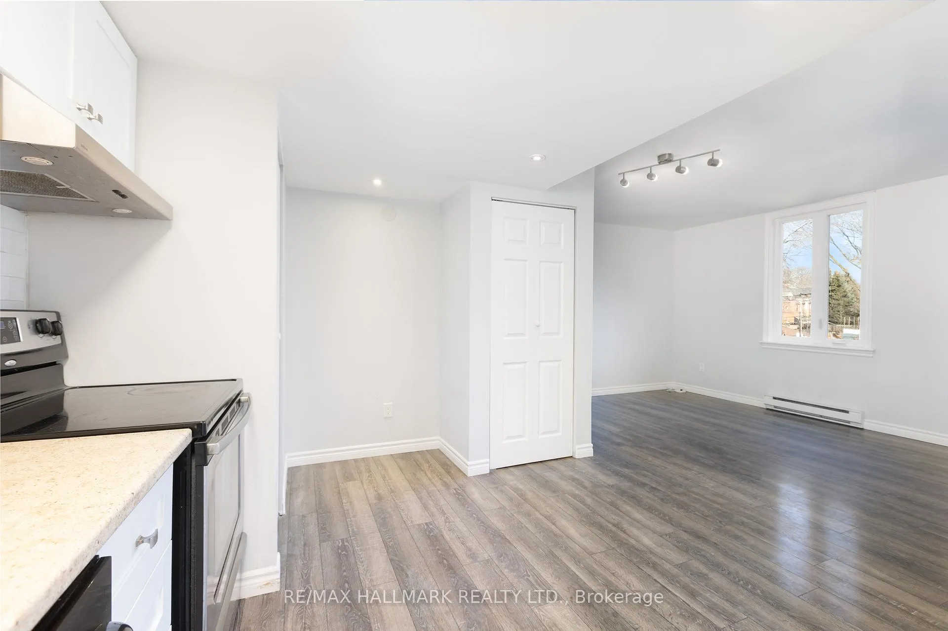 Photo 9 of Unit 30, 1250 King Street W, Toronto, South Parkdale — HOMEH