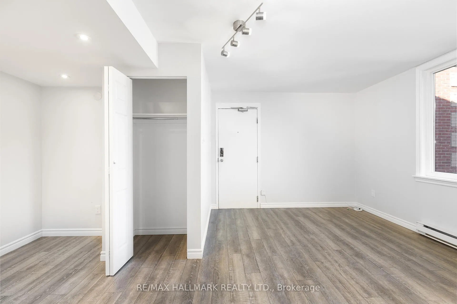 Photo 10 of Unit 30, 1250 King Street W, Toronto, South Parkdale — HOMEH
