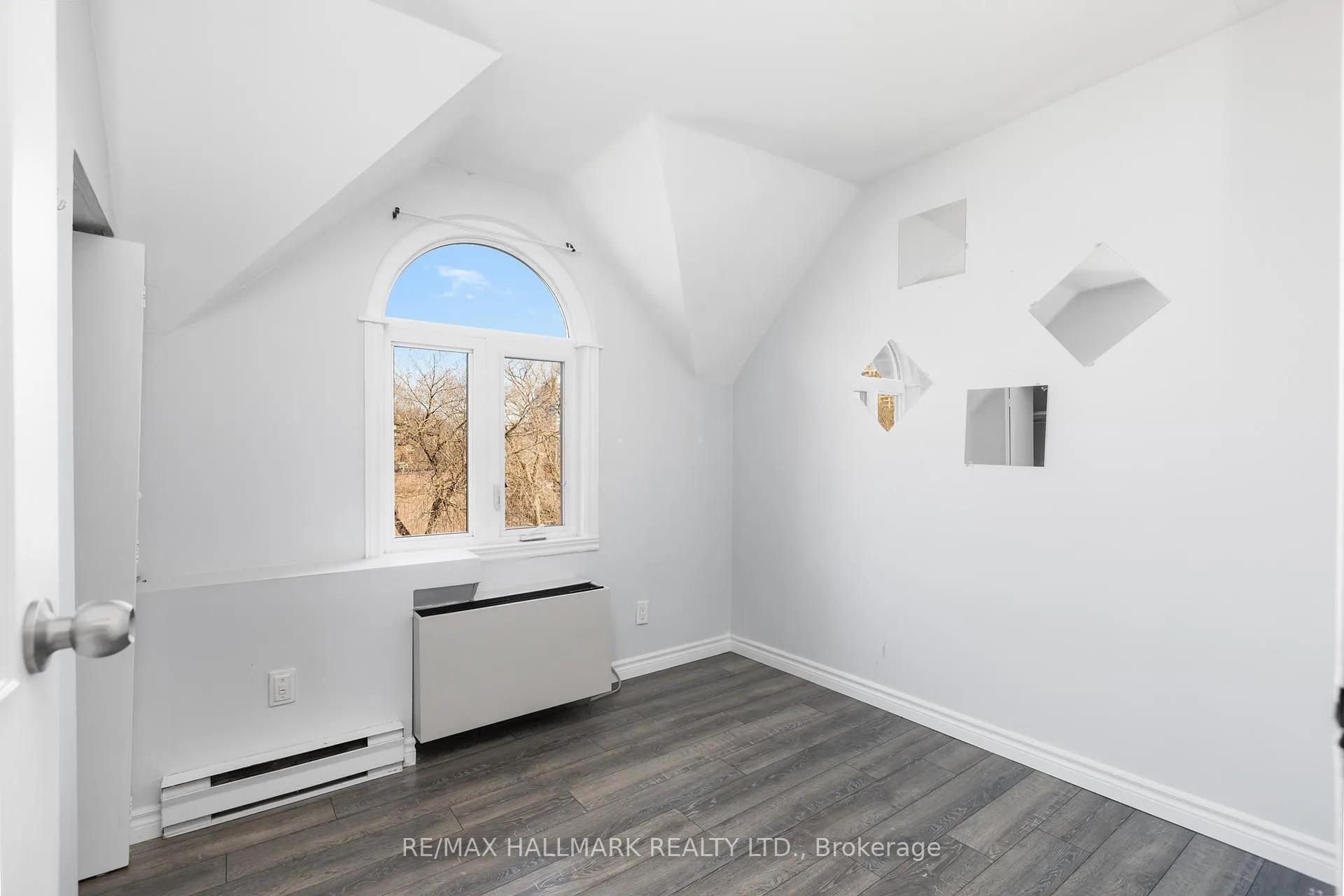 Photo 13 of Unit 30, 1250 King Street W, Toronto, South Parkdale — HOMEH