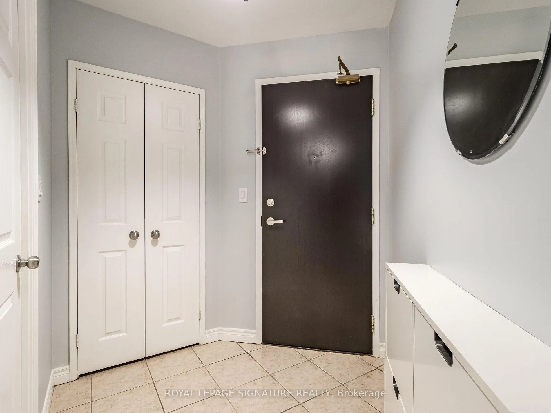 Photo 6 of Unit 203, 55 Bloor Street E, Toronto, Church-Yonge Corridor — HOMEH
