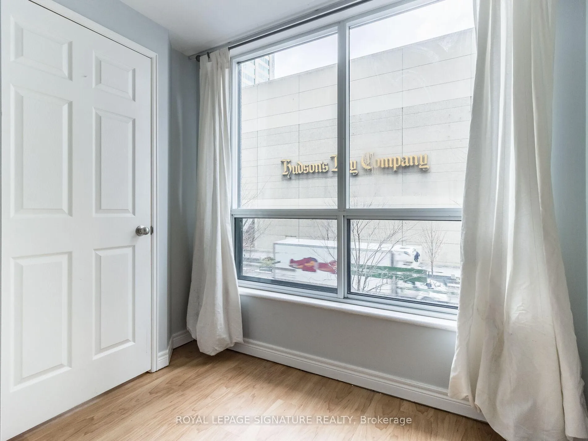 Photo 16 of Unit 203, 55 Bloor Street E, Toronto, Church-Yonge Corridor — HOMEH