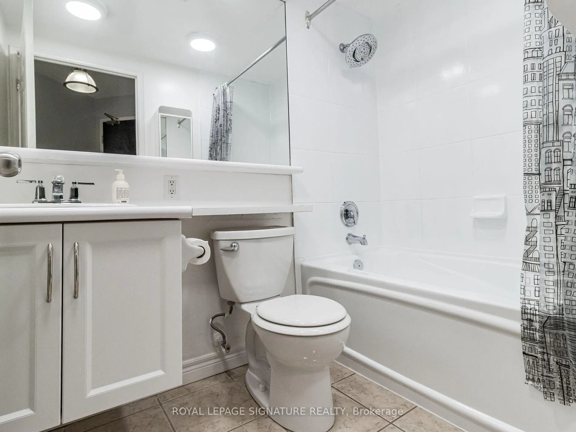 Photo 17 of Unit 203, 55 Bloor Street E, Toronto, Church-Yonge Corridor — HOMEH