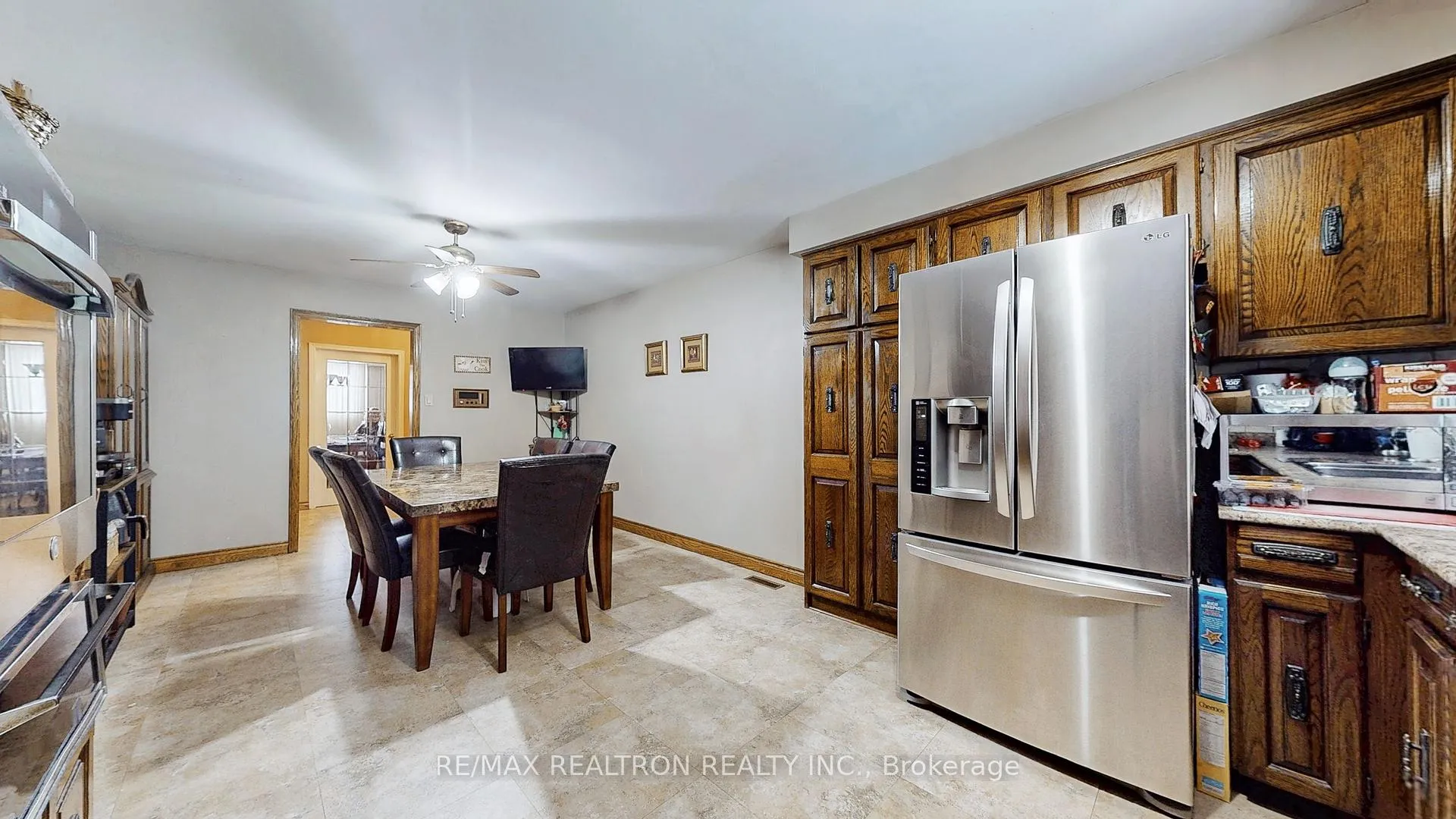 Photo 20 of 42 Banner Lane, King, King City — HOMEH
