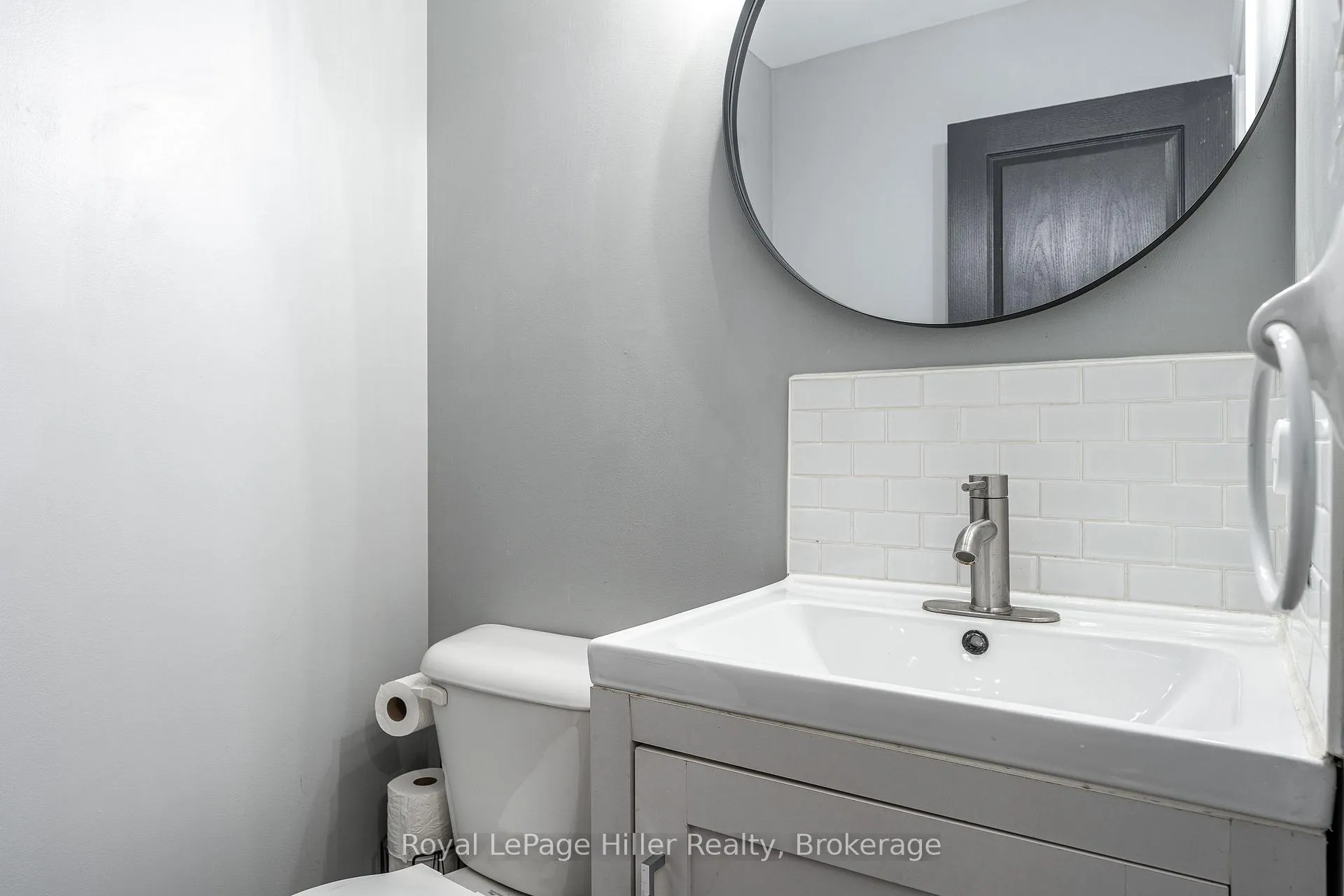 Photo 9 of 127 Maxwell Street, St. Marys — HOMEH