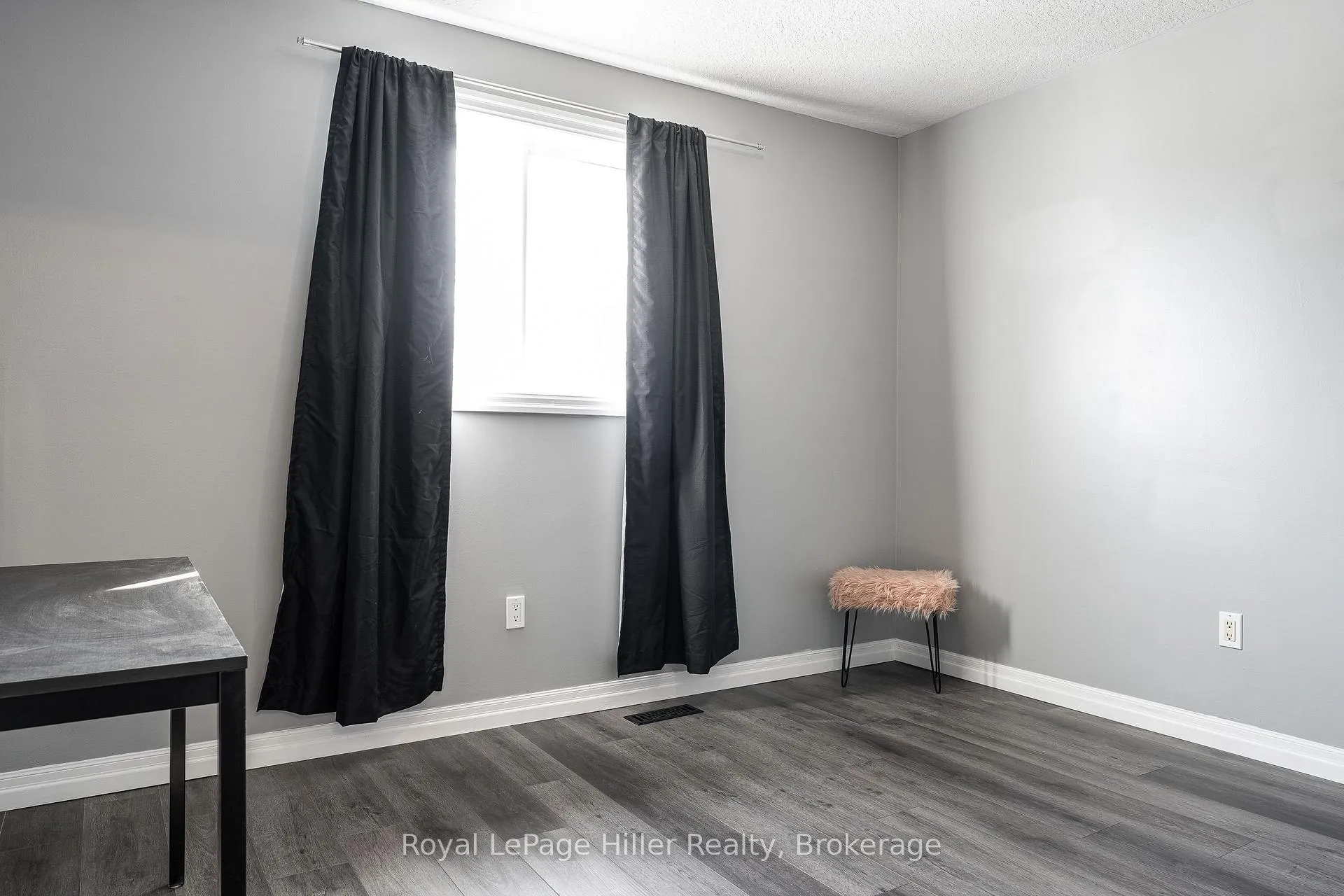 Photo 22 of 127 Maxwell Street, St. Marys — HOMEH