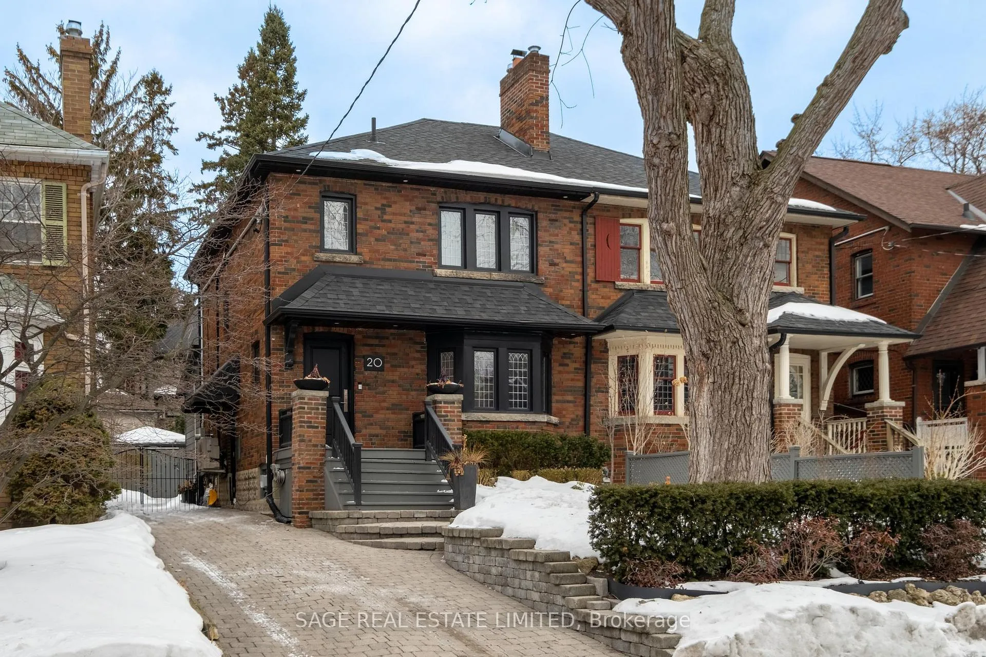 Photo 2 of 20 Verbena Avenue, Toronto, High Park-Swansea — HOMEH