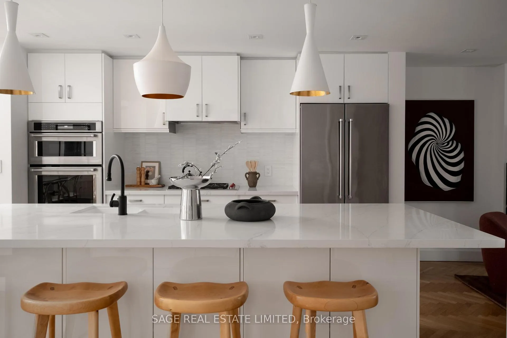 Photo 8 of 20 Verbena Avenue, Toronto, High Park-Swansea — HOMEH