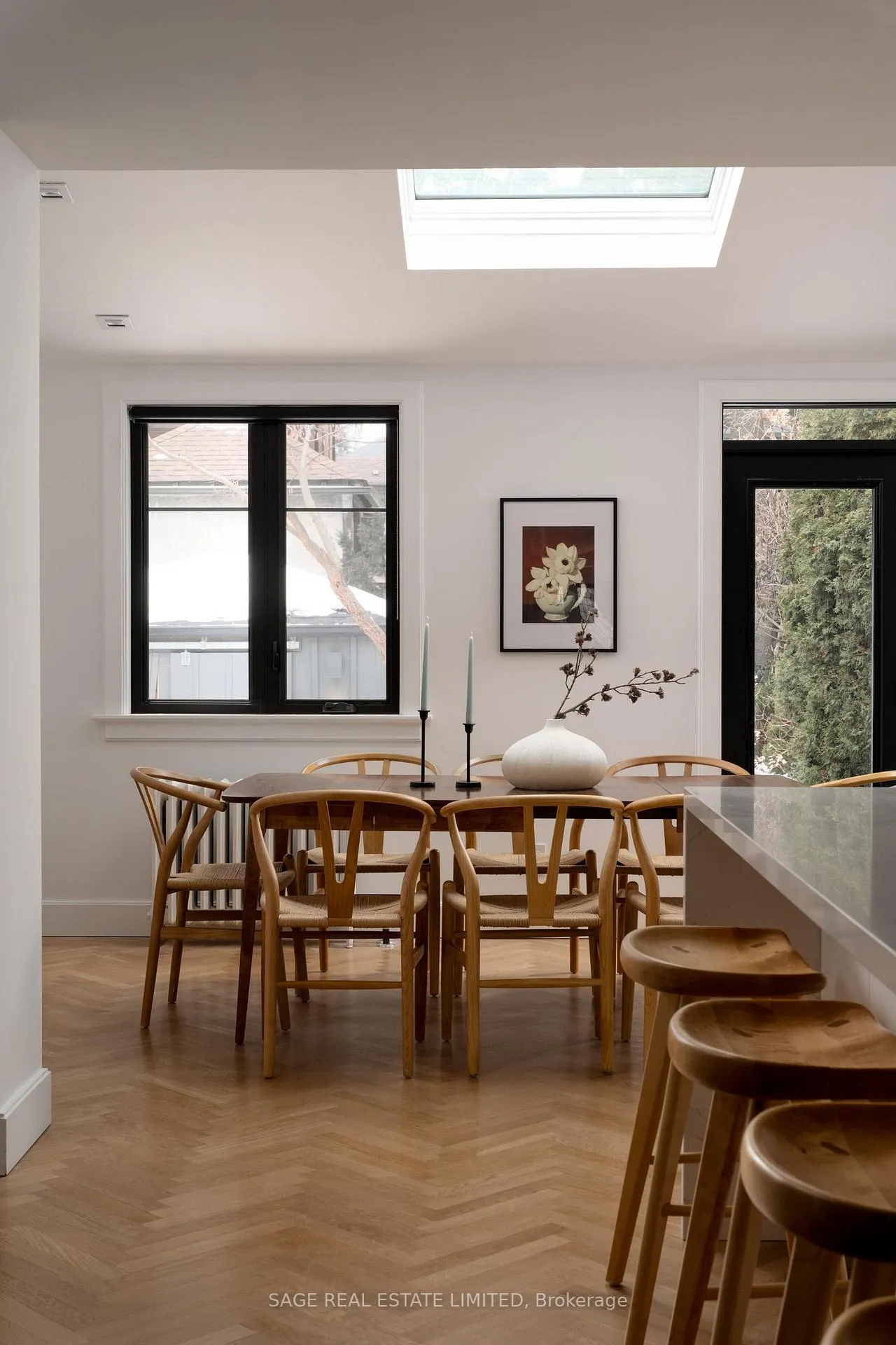 Photo 10 of 20 Verbena Avenue, Toronto, High Park-Swansea — HOMEH