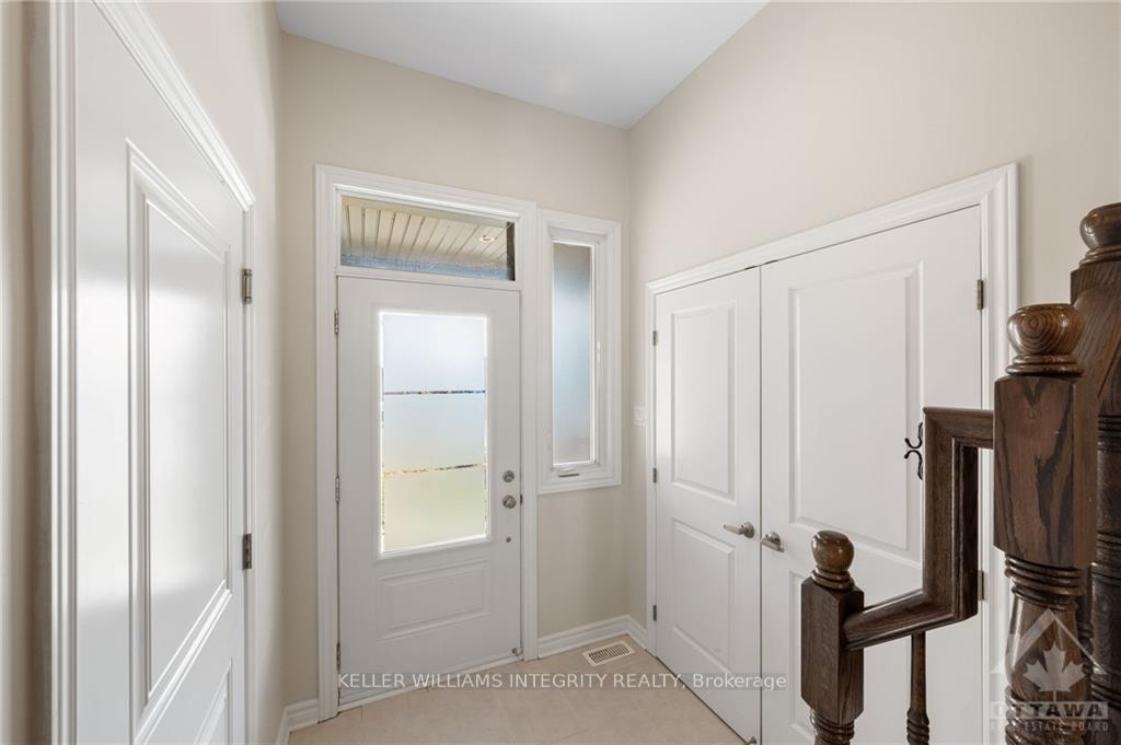 Photo 2 of 723 Teasel Way, Ottawa, Leitrim — HOMEH