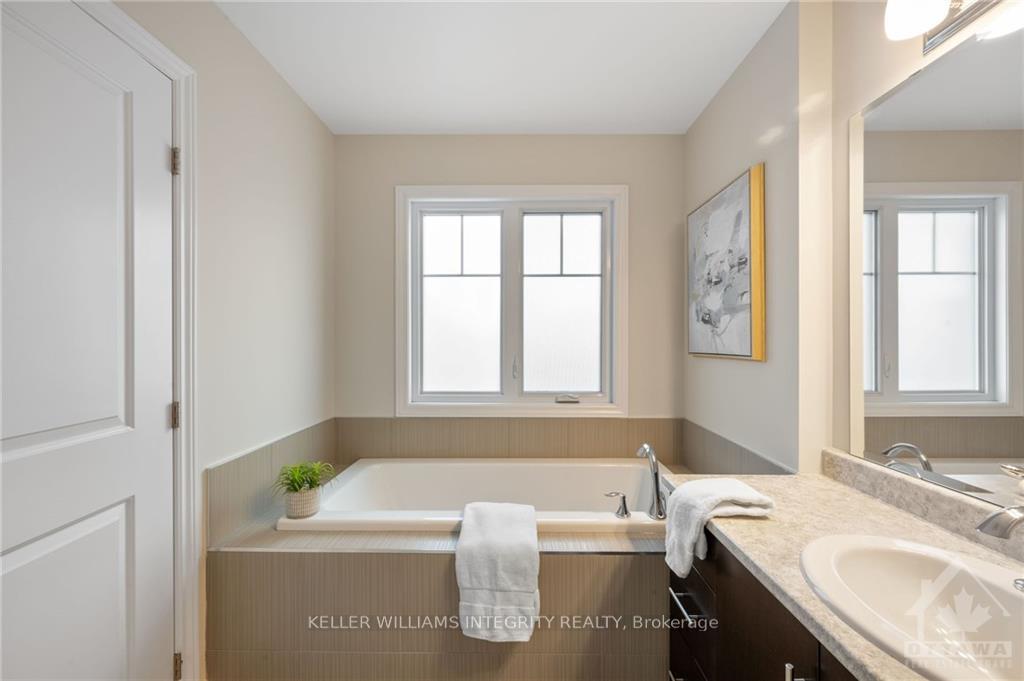Photo 21 of 723 Teasel Way, Ottawa, Leitrim — HOMEH