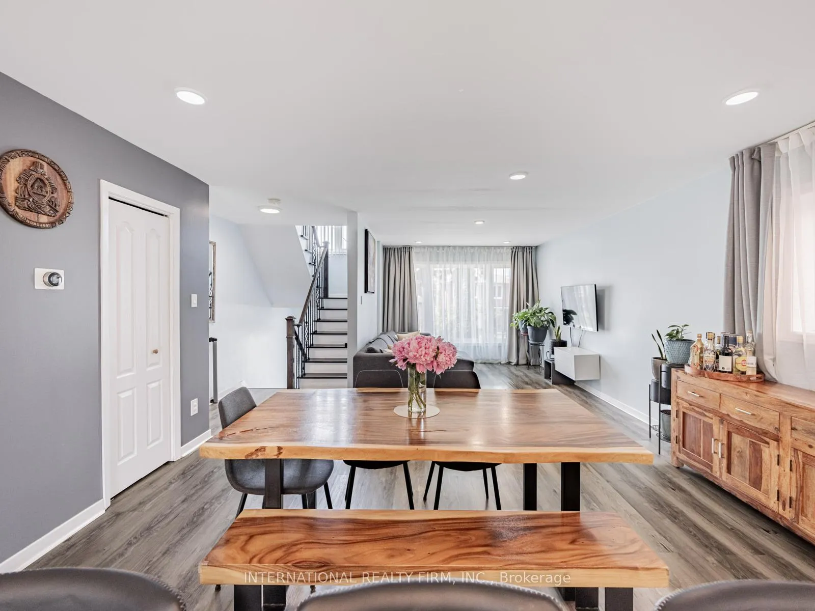 Photo 16 of 49 Lapp Street, Toronto, Rockcliffe-Smythe — HOMEH