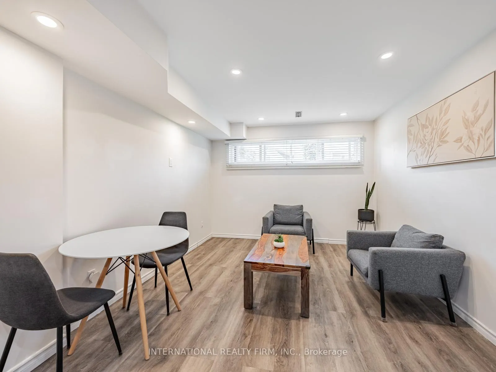 Photo 21 of 49 Lapp Street, Toronto, Rockcliffe-Smythe — HOMEH