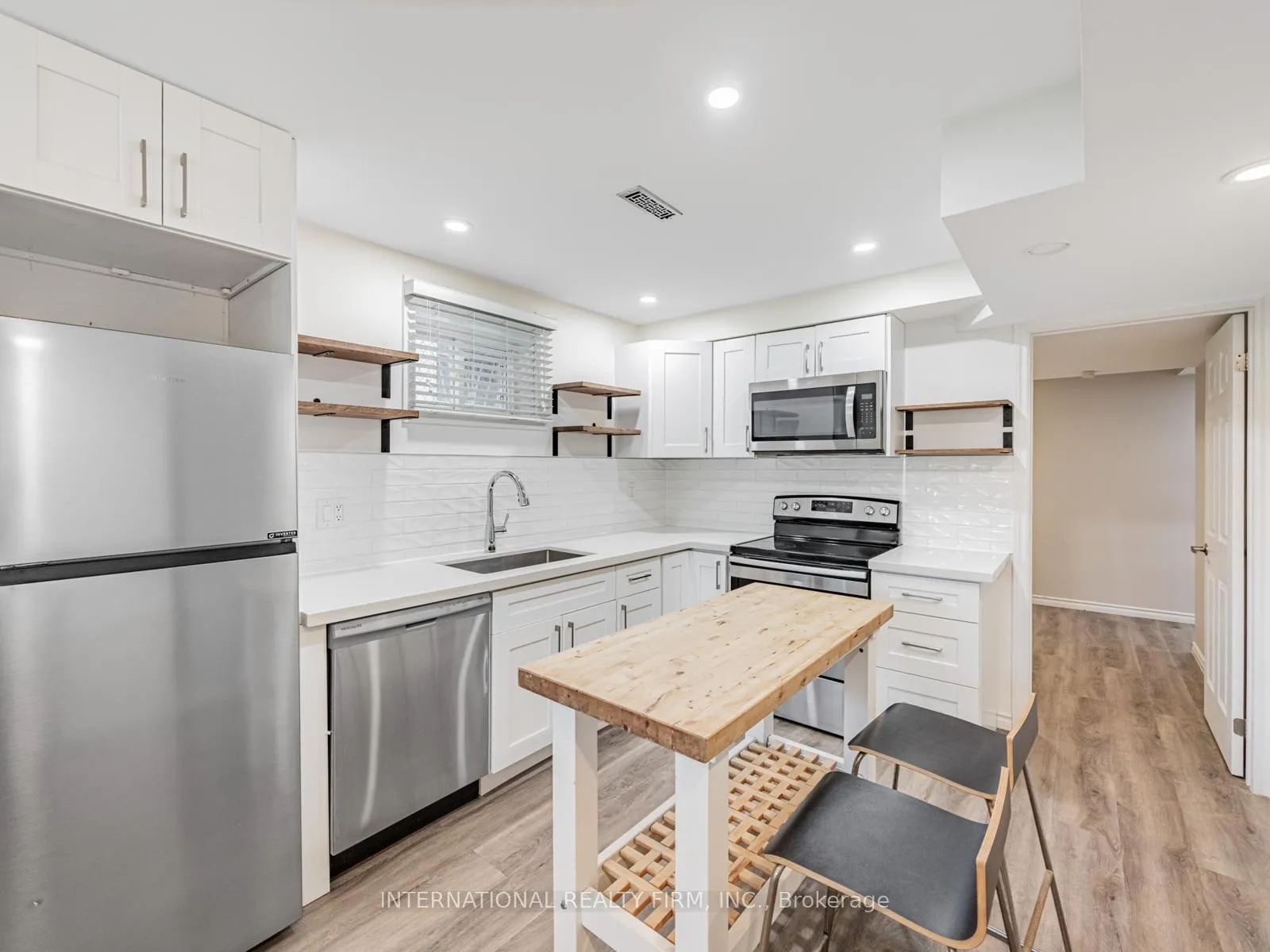 Photo 24 of 49 Lapp Street, Toronto, Rockcliffe-Smythe — HOMEH