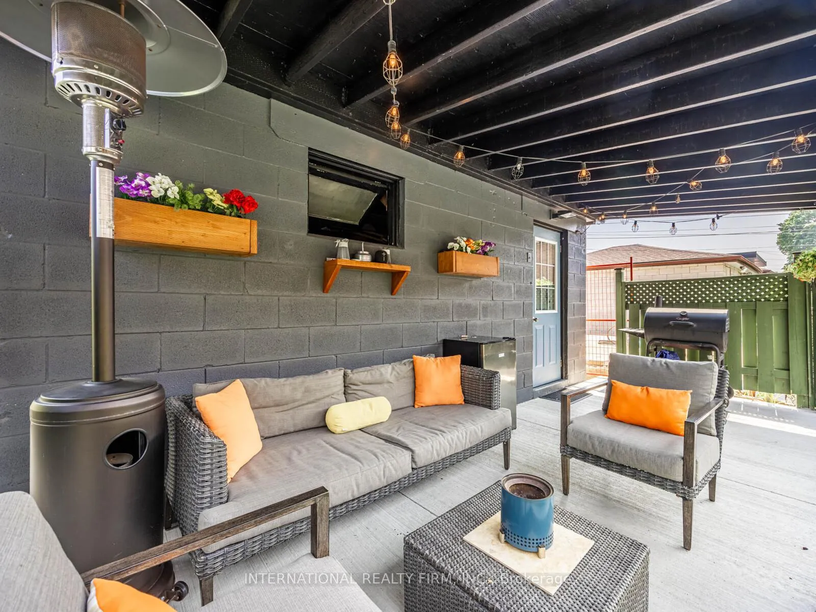 Photo 36 of 49 Lapp Street, Toronto, Rockcliffe-Smythe — HOMEH