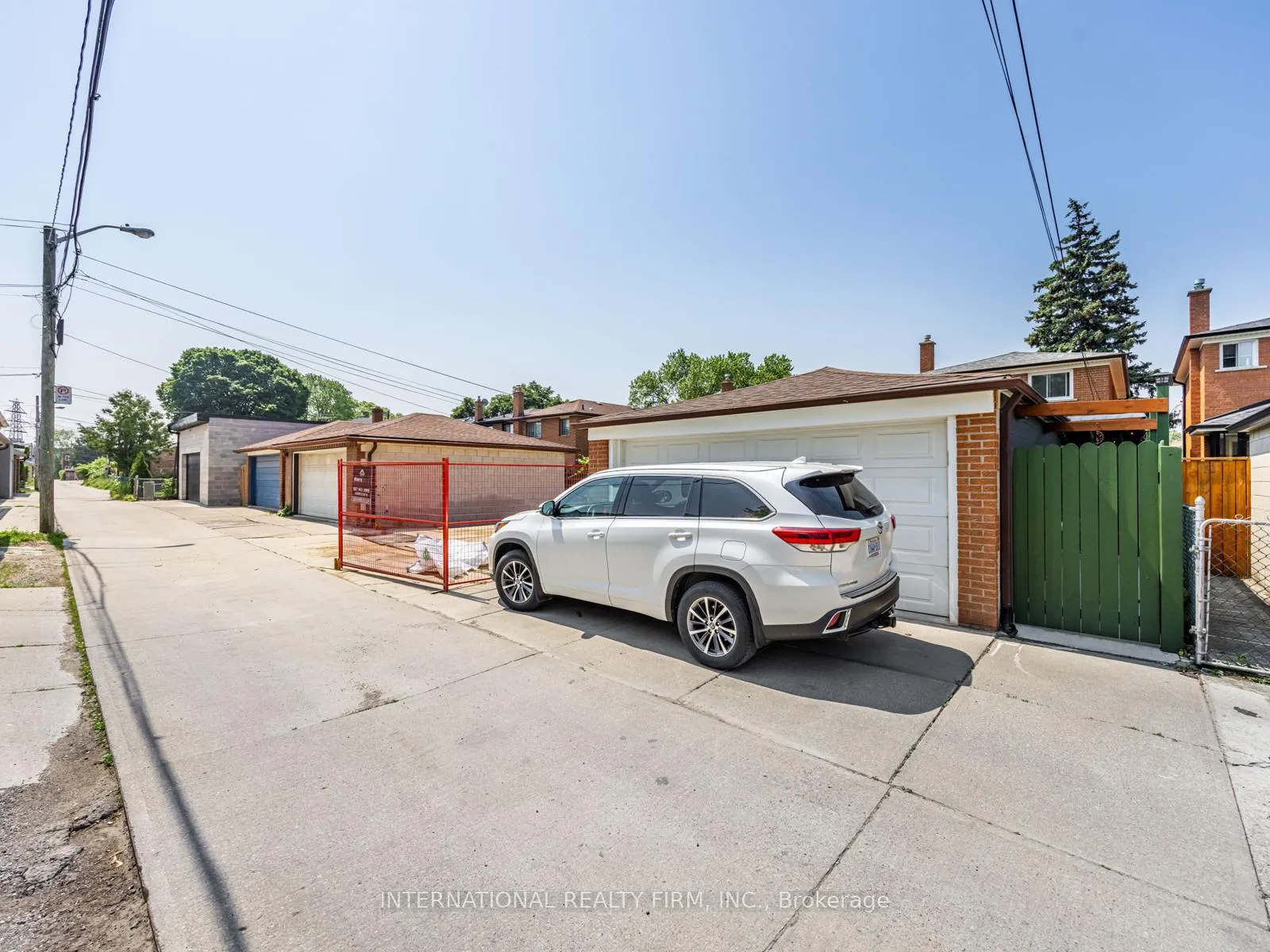 Photo 39 of 49 Lapp Street, Toronto, Rockcliffe-Smythe — HOMEH