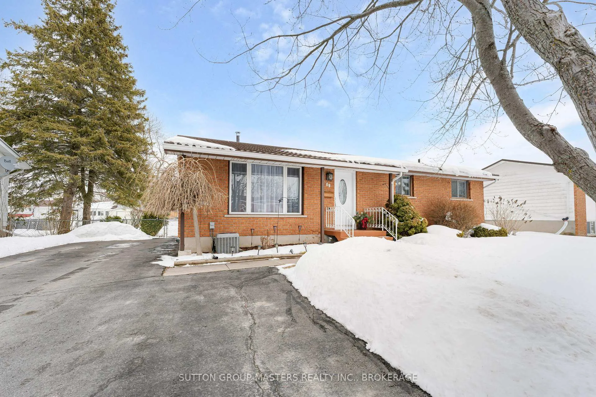 Front of 89 Sherwood Avenue