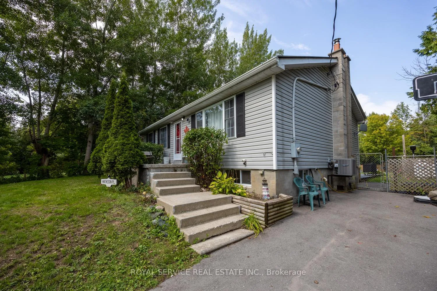 Photo 4 of 9144 Dale Road, Cobourg — HOMEH