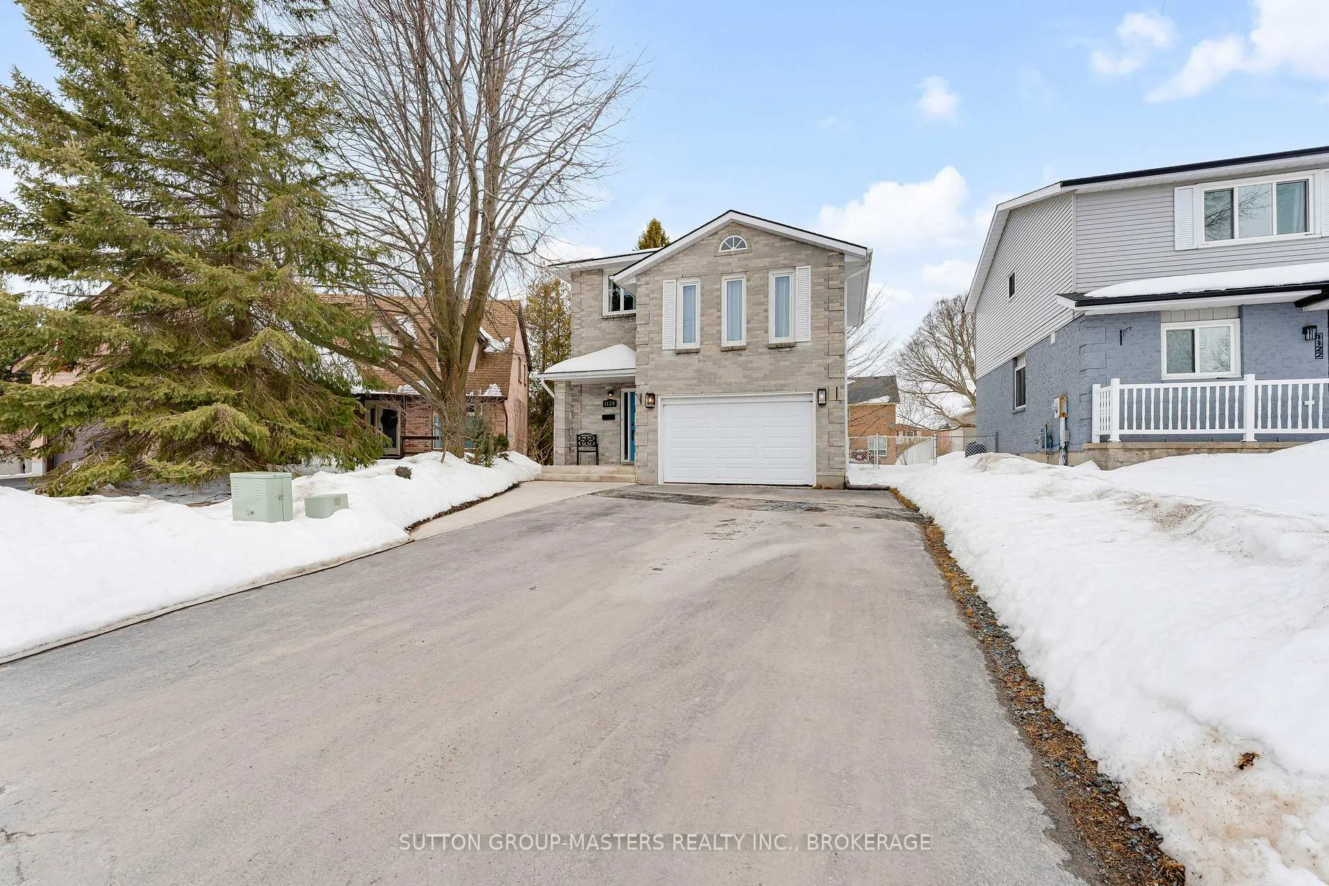 Photo 1 of 1120 Wintergreen Crescent, Kingston, City Northwest — HOMEH