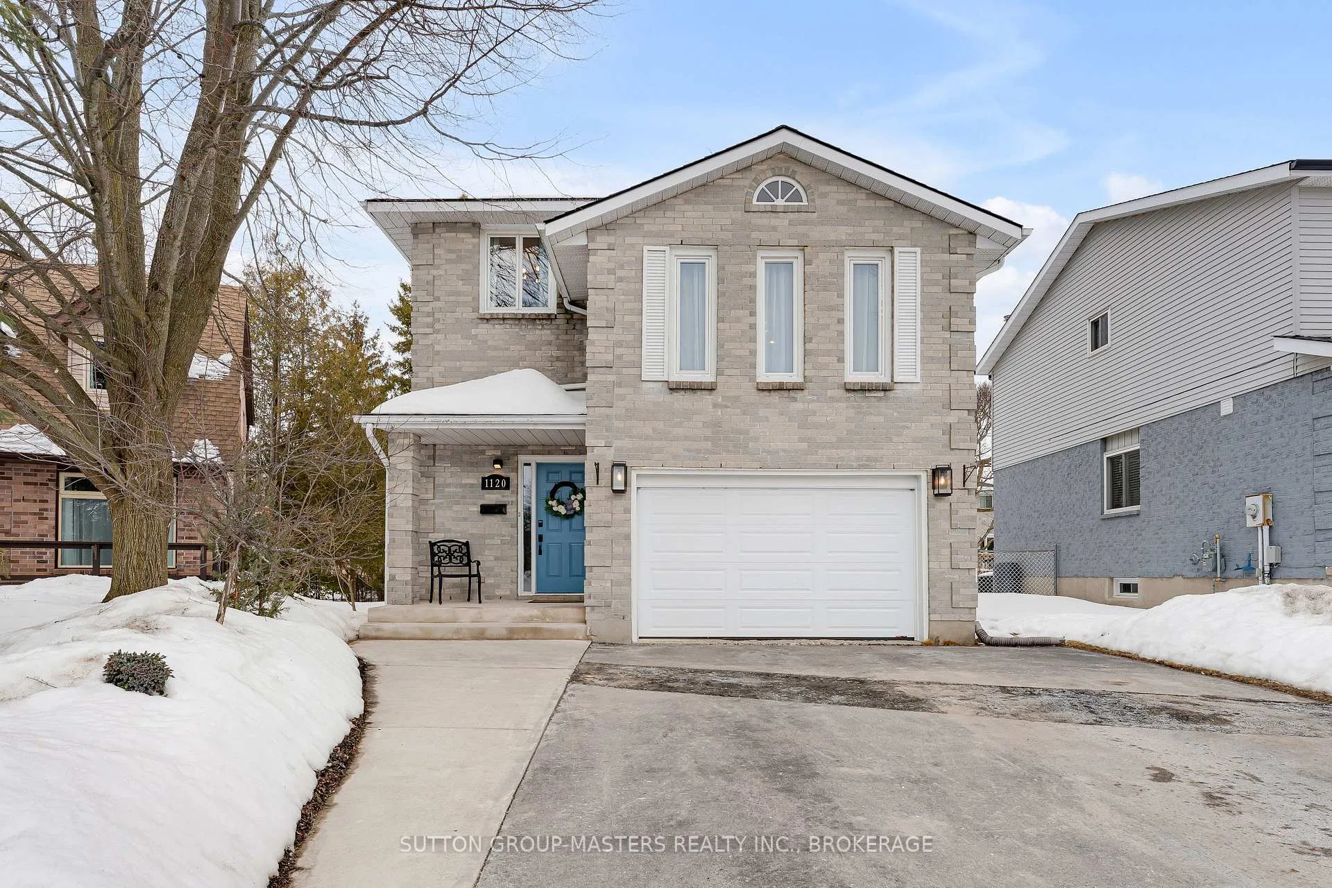 Photo 2 of 1120 Wintergreen Crescent, Kingston, City Northwest — HOMEH