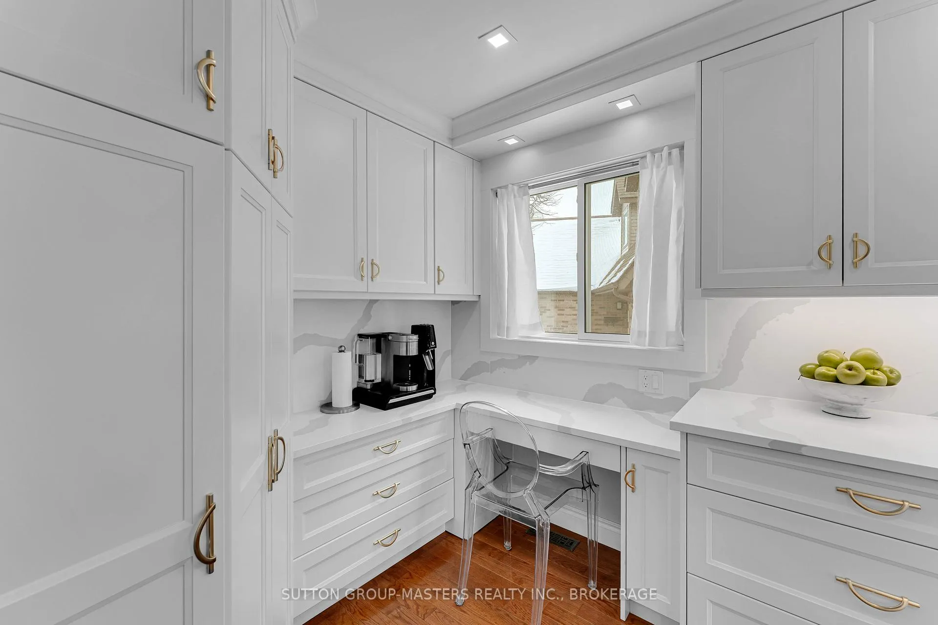 Photo 14 of 1120 Wintergreen Crescent, Kingston, City Northwest — HOMEH