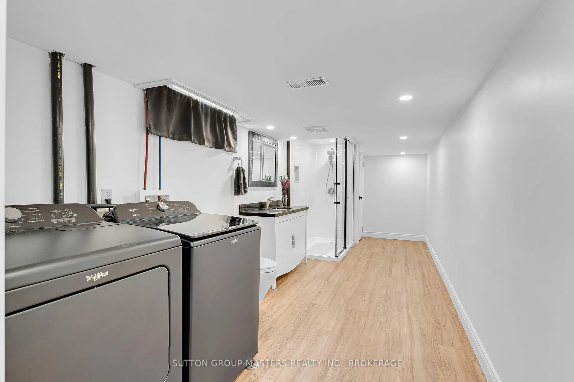 Photo 41 of 1120 Wintergreen Crescent, Kingston, City Northwest — HOMEH