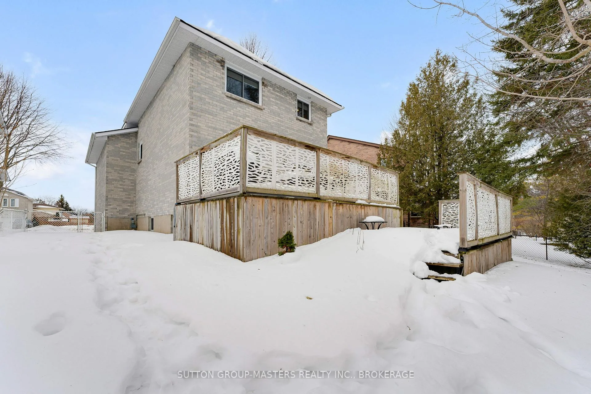 Photo 45 of 1120 Wintergreen Crescent, Kingston, City Northwest — HOMEH