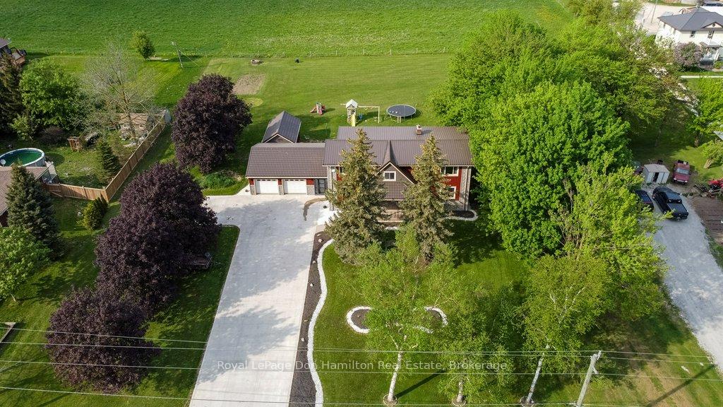 Photo 4 of 7993 Hwy 86, Mapleton, Rural Mapleton — HOMEH