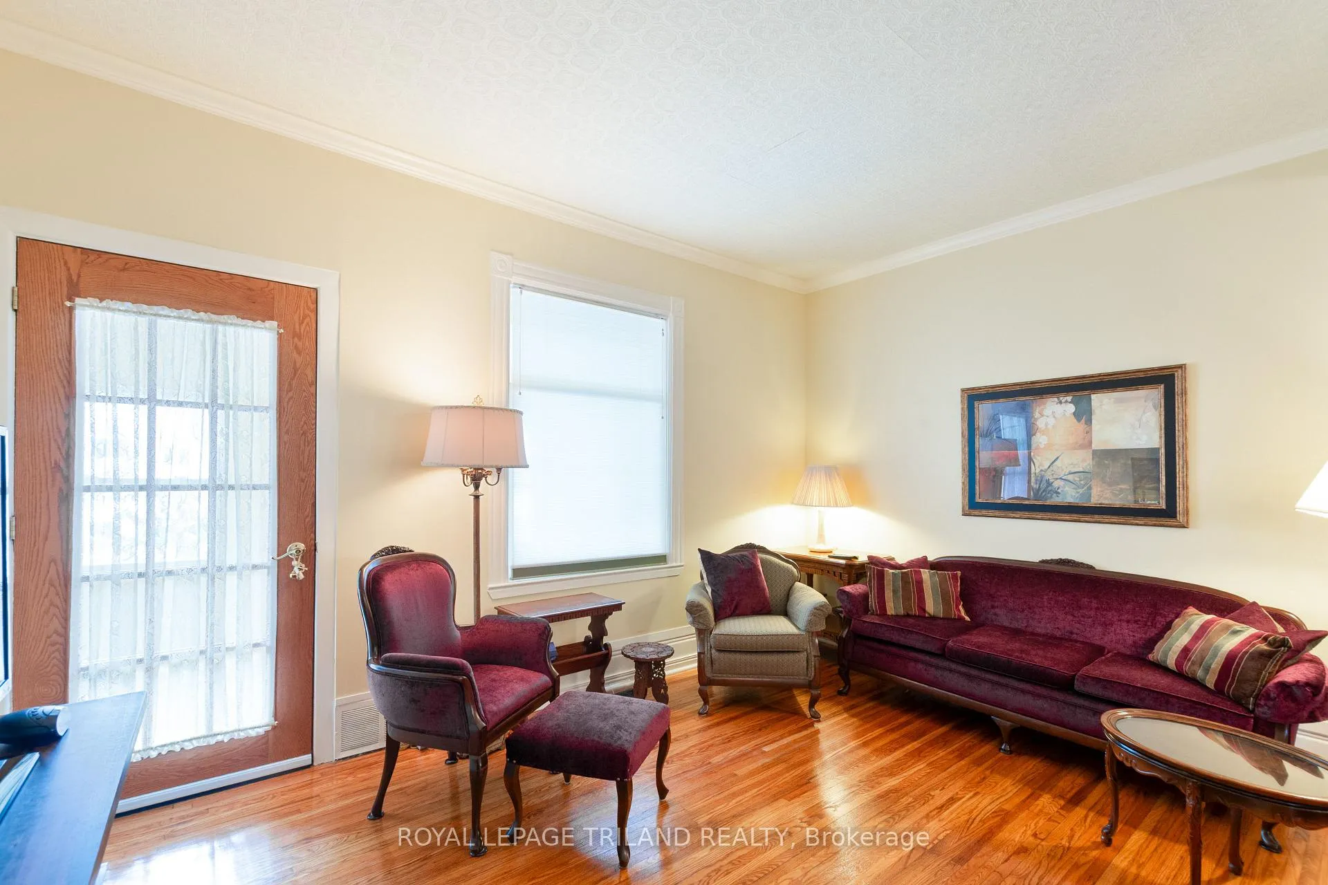 Photo 12 of 112 Elm Street, St. Thomas — HOMEH