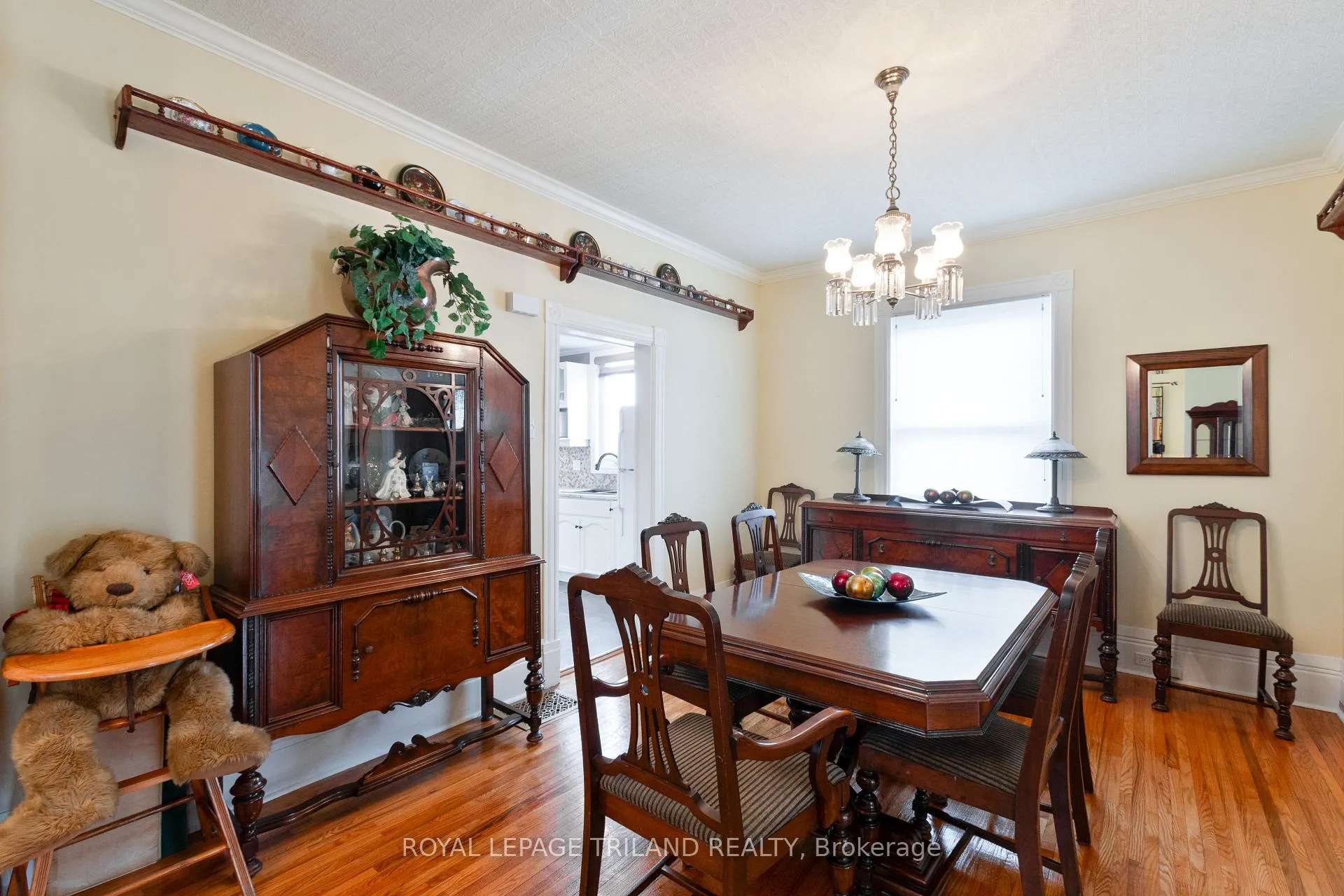 Photo 15 of 112 Elm Street, St. Thomas — HOMEH