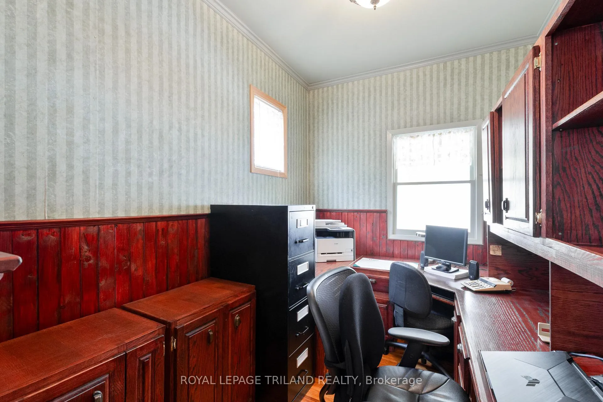 Photo 17 of 112 Elm Street, St. Thomas — HOMEH