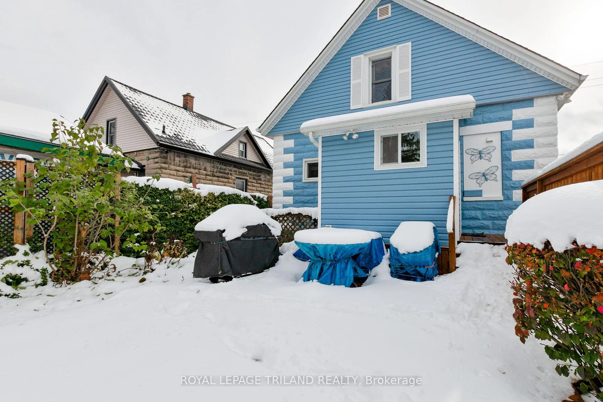 Photo 39 of 112 Elm Street, St. Thomas — HOMEH