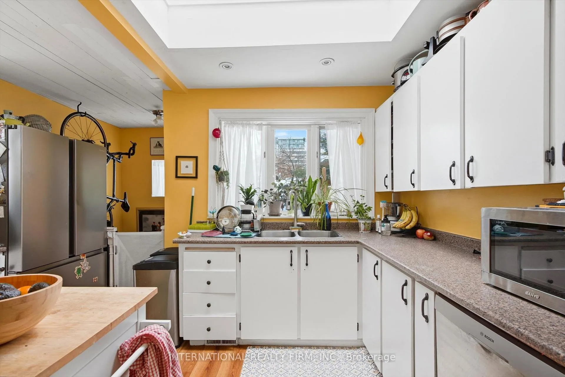 Photo 10 of 116 Merrill Avenue E, Toronto, Woodbine Corridor — HOMEH