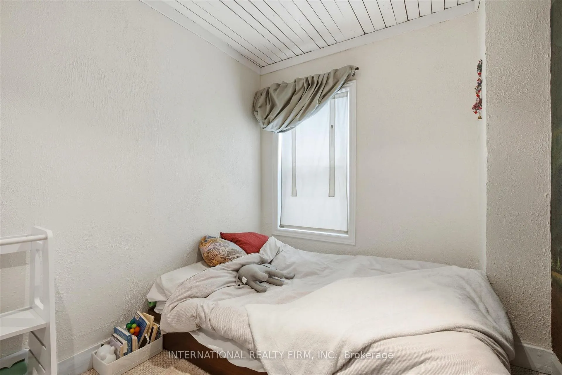 Photo 19 of 116 Merrill Avenue E, Toronto, Woodbine Corridor — HOMEH