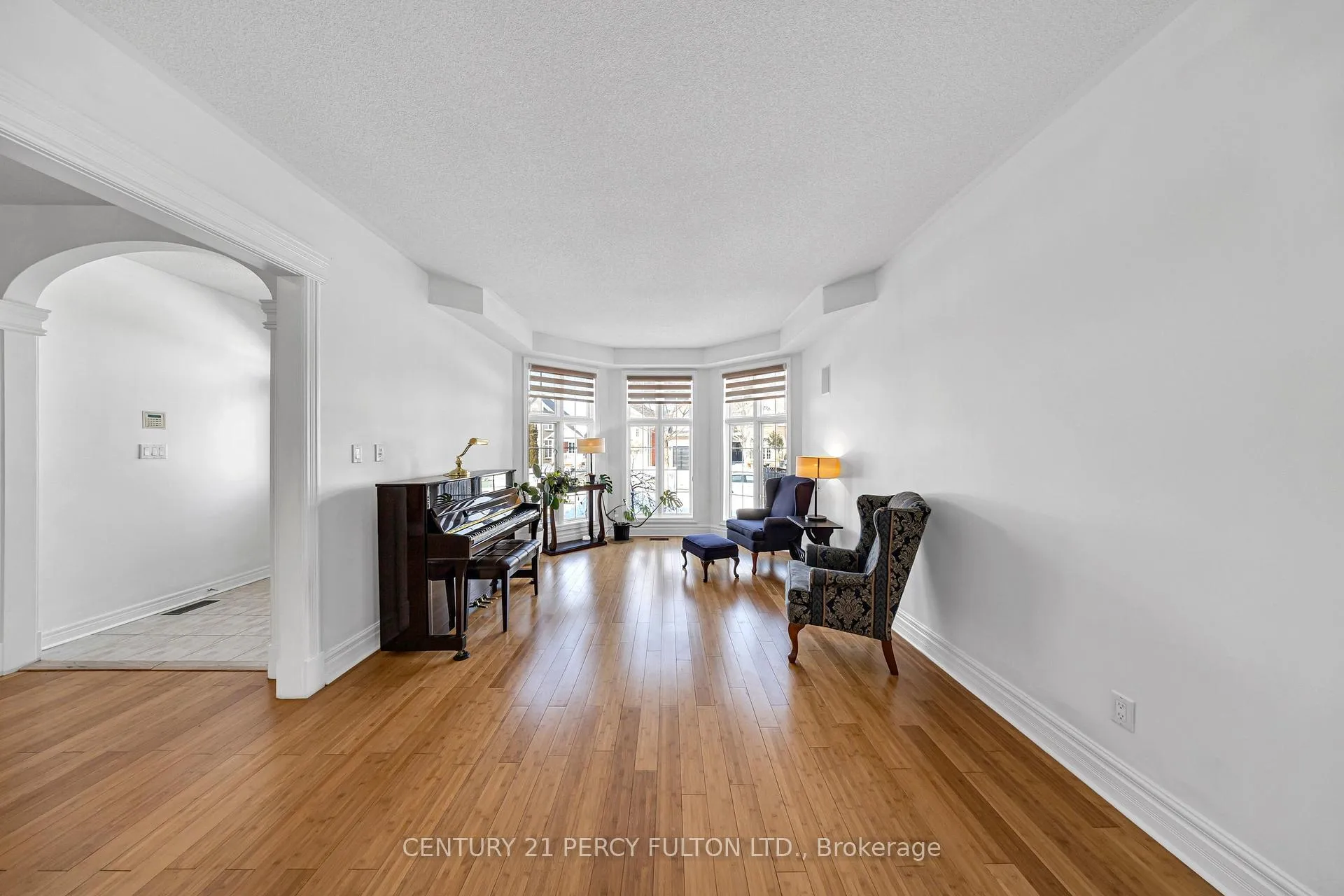 Photo 8 of 131 Bowles Drive, Ajax, Central West — HOMEH