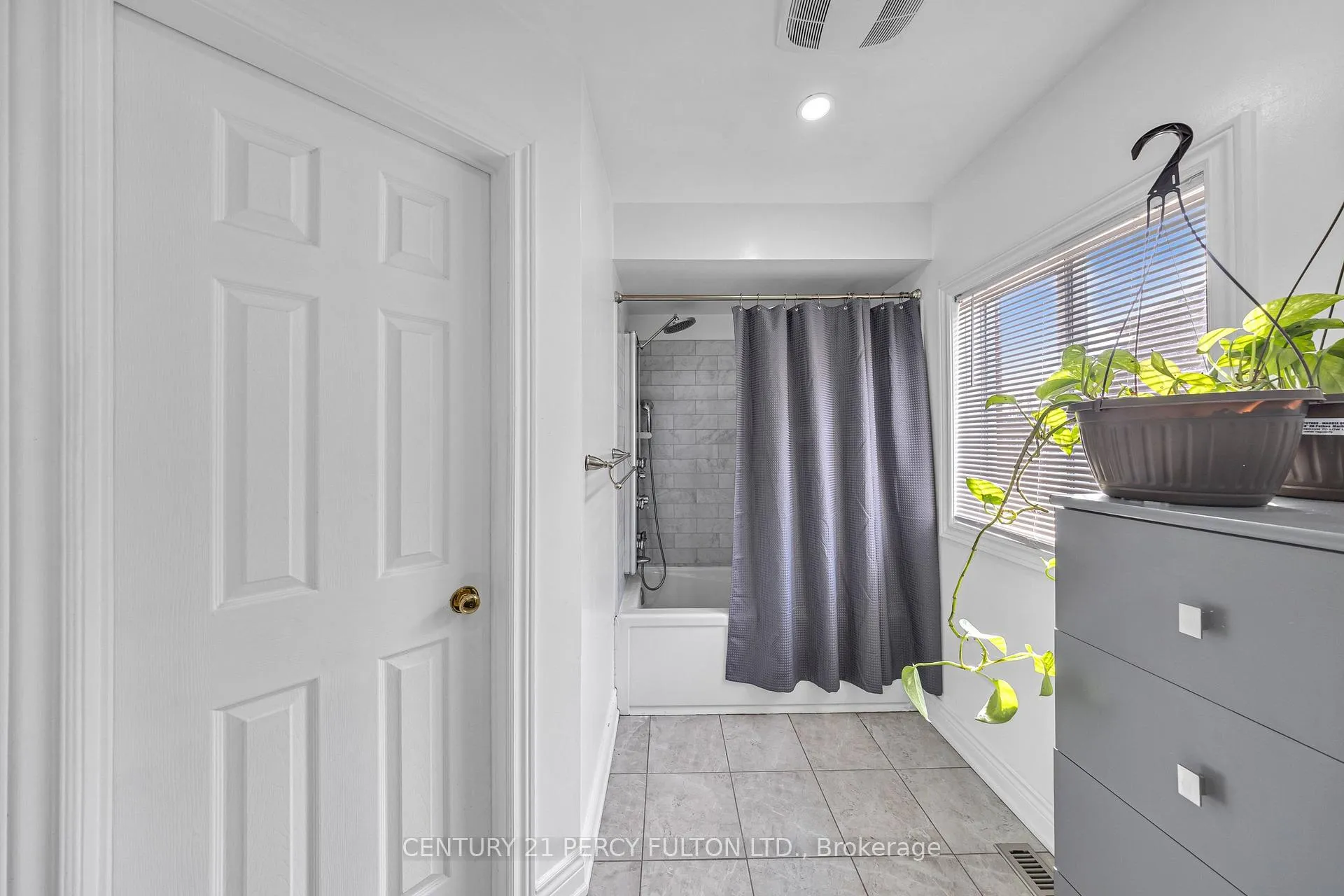 Photo 36 of 131 Bowles Drive, Ajax, Central West — HOMEH