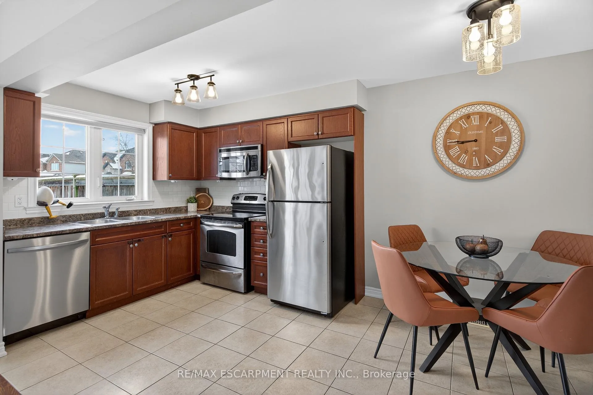 Photo 7 of Unit 64, 222 Fall Fair Way, Hamilton, Binbrook — HOMEH