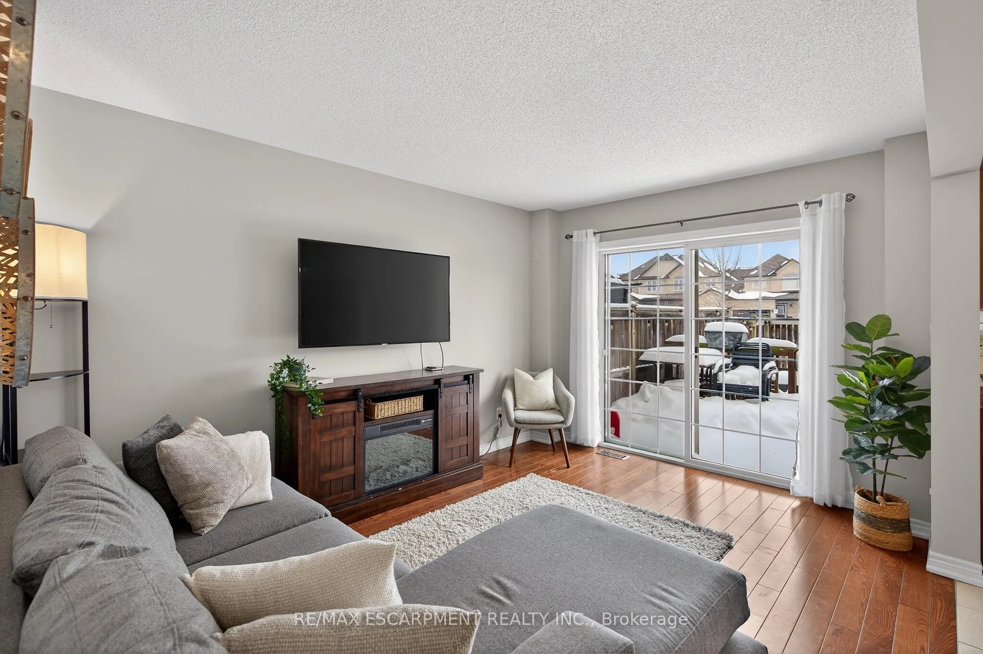 Photo 14 of Unit 64, 222 Fall Fair Way, Hamilton, Binbrook — HOMEH