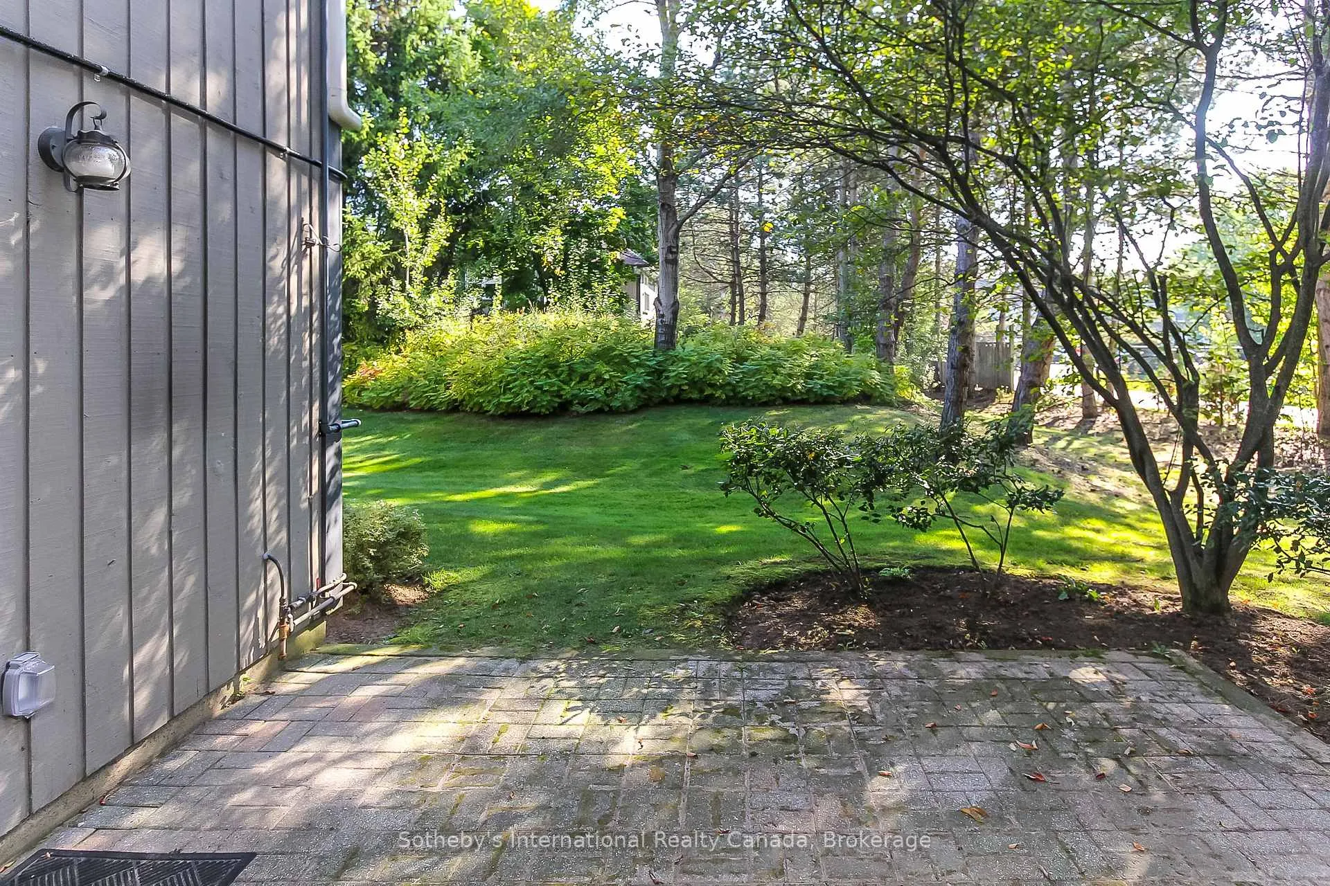 Photo 27 of 411 Mariners Way, Collingwood — HOMEH