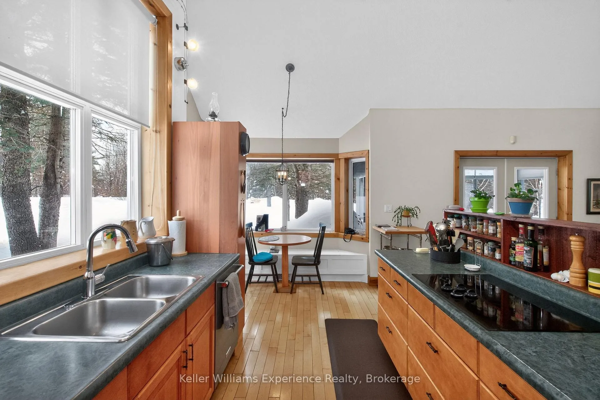 Photo 10 of 257 15 Concession E, Tiny, Rural Tiny — HOMEH