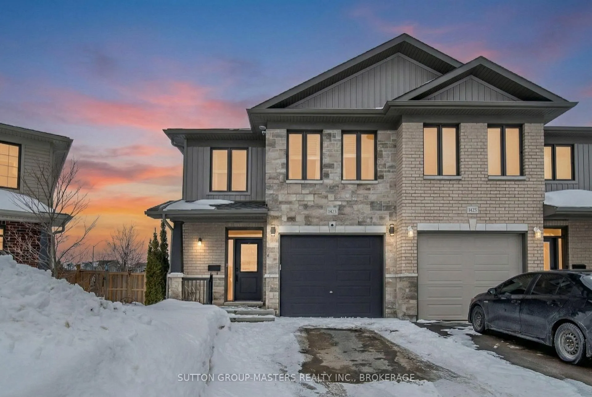 Photo 1 of 1423 Monarch Drive W, Kingston, City Northwest — HOMEH
