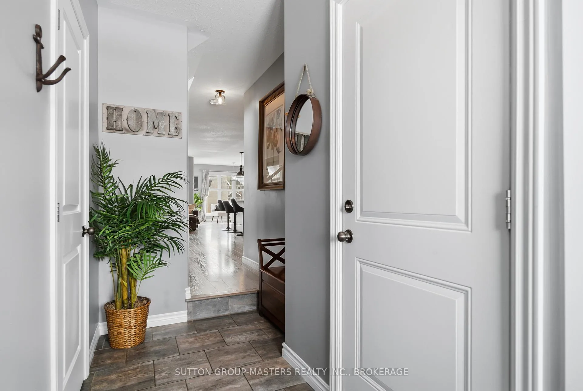 Photo 6 of 1423 Monarch Drive W, Kingston, City Northwest — HOMEH