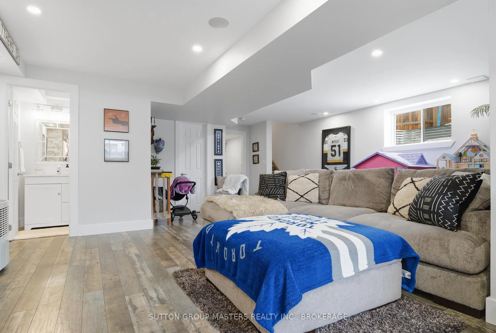 Photo 32 of 1423 Monarch Drive W, Kingston, City Northwest — HOMEH