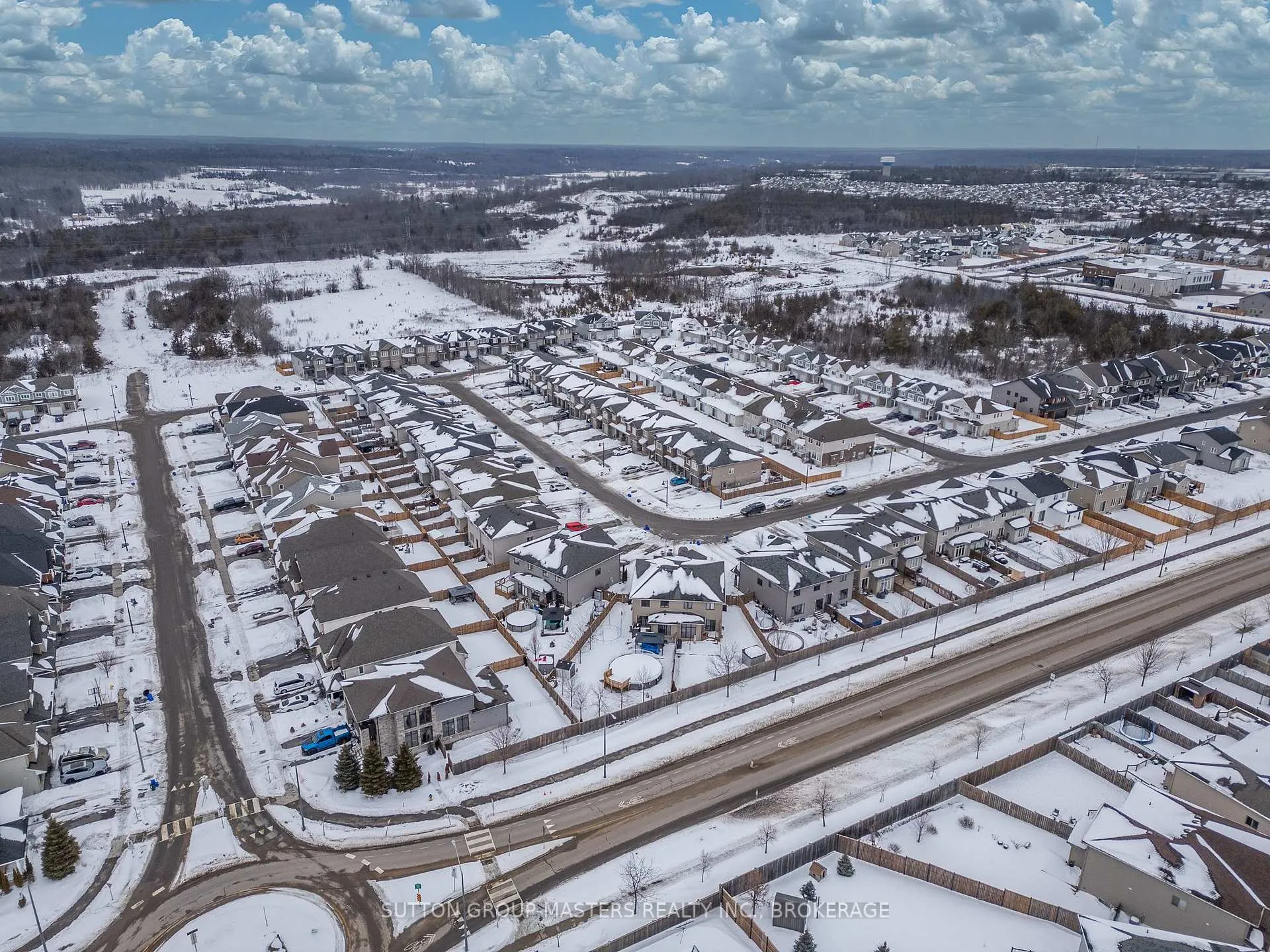 Photo 44 of 1423 Monarch Drive W, Kingston, City Northwest — HOMEH