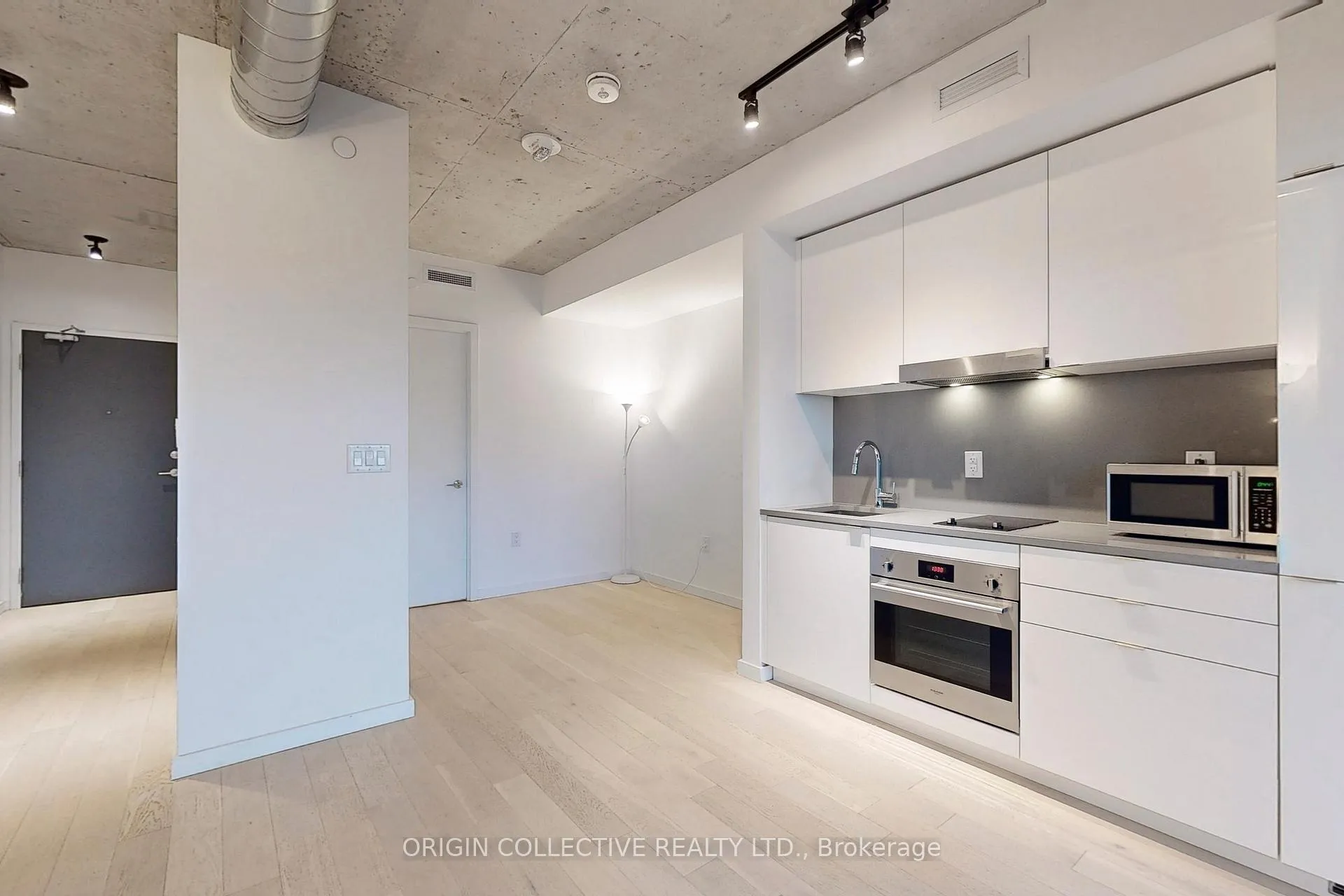 Photo 12 of Unit 1109, 21 Lawren Harris Square, Toronto, Waterfront Communities — HOMEH