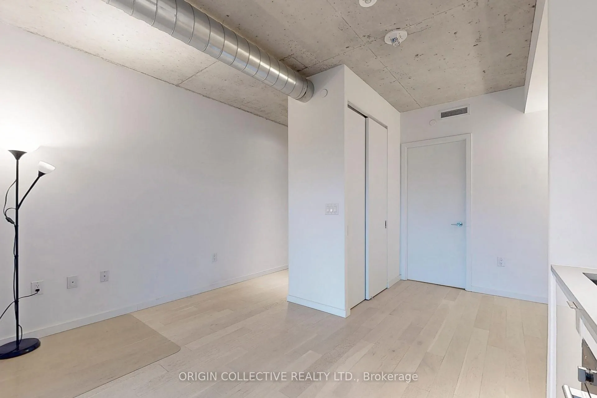 Photo 13 of Unit 1109, 21 Lawren Harris Square, Toronto, Waterfront Communities — HOMEH