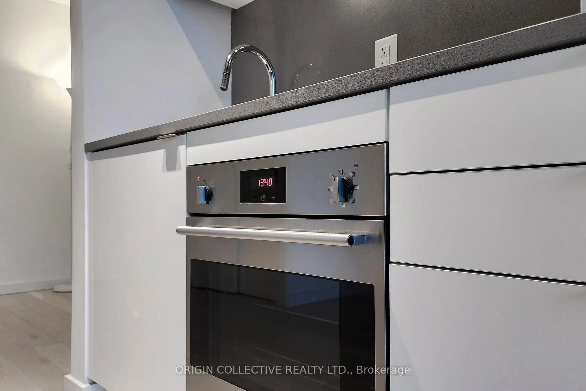 Photo 16 of Unit 1109, 21 Lawren Harris Square, Toronto, Waterfront Communities — HOMEH