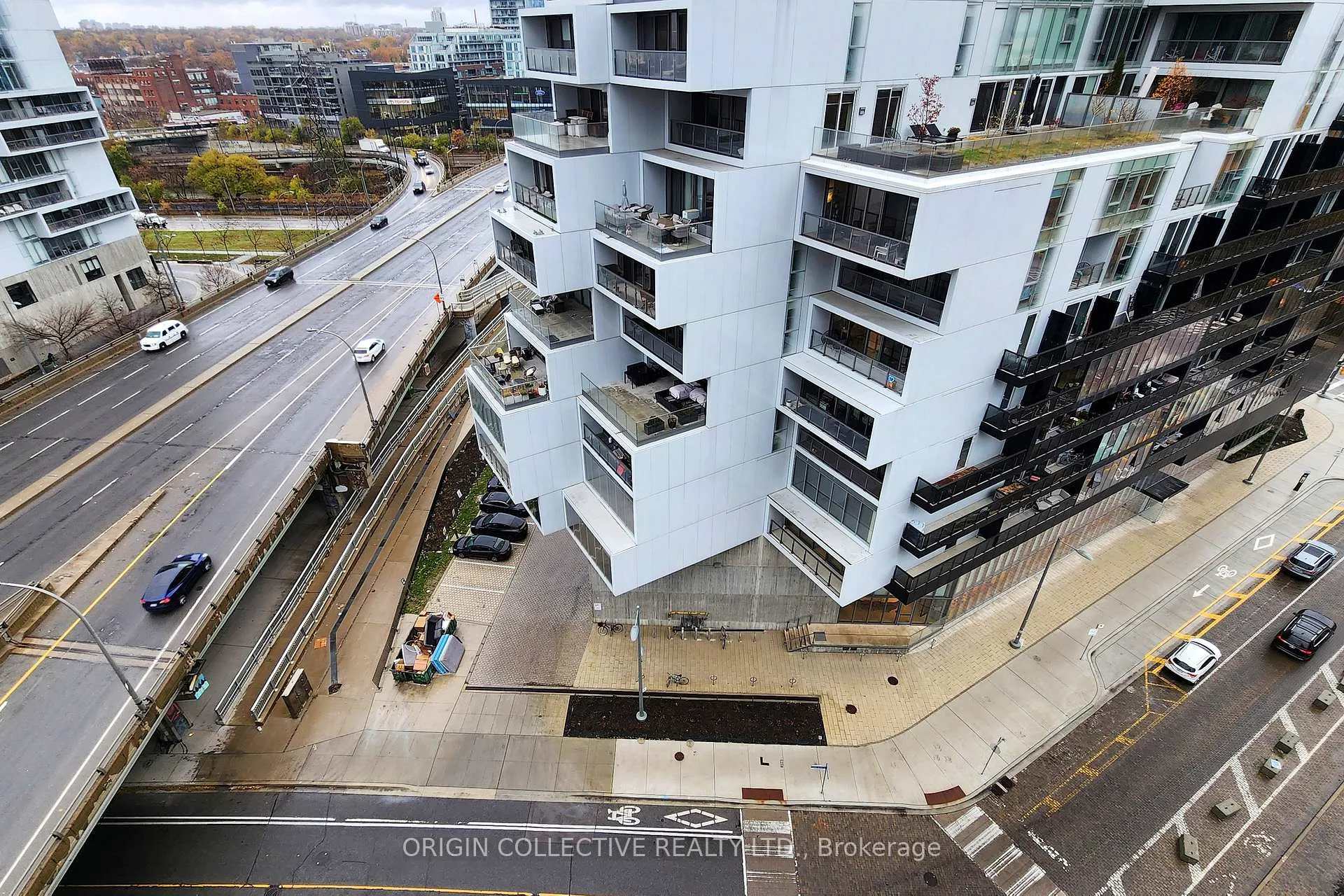 Photo 33 of Unit 1109, 21 Lawren Harris Square, Toronto, Waterfront Communities — HOMEH